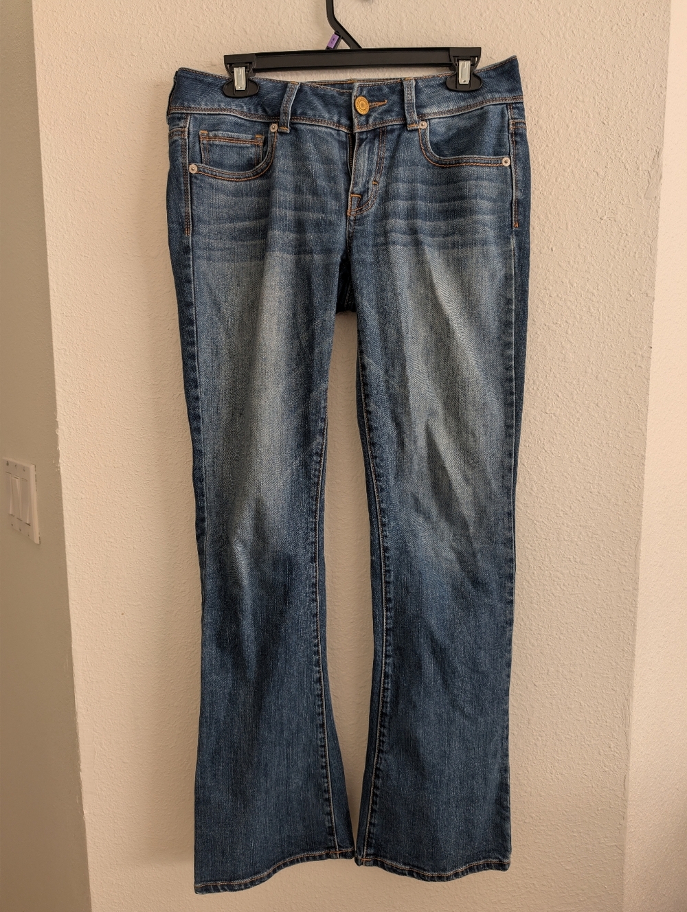 AE Kick Boot Women's Blue Denim Jeans Sz 4